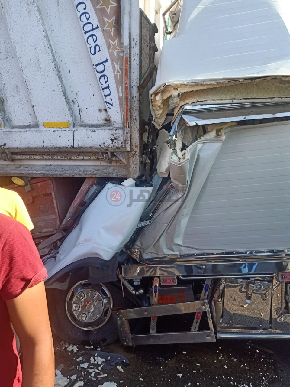 آثار الحادث