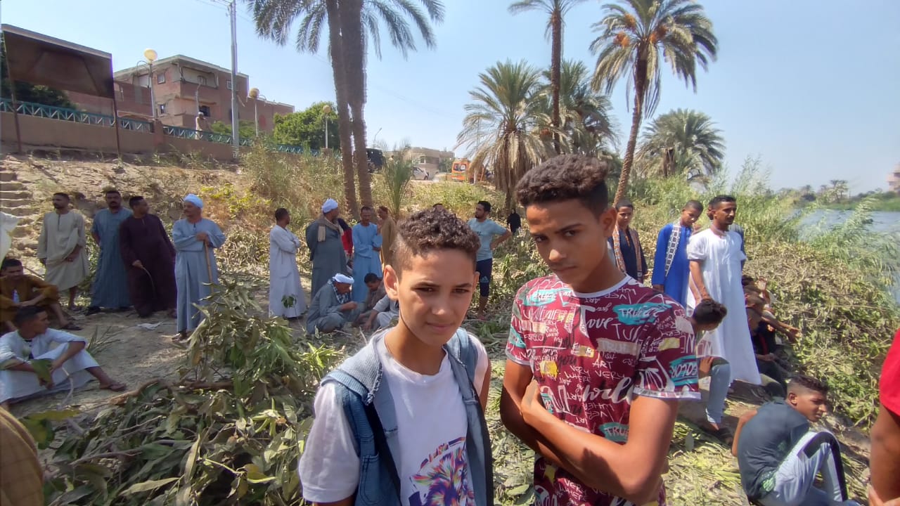 اشتعال موتور عبارة نهرية بأسيوط 