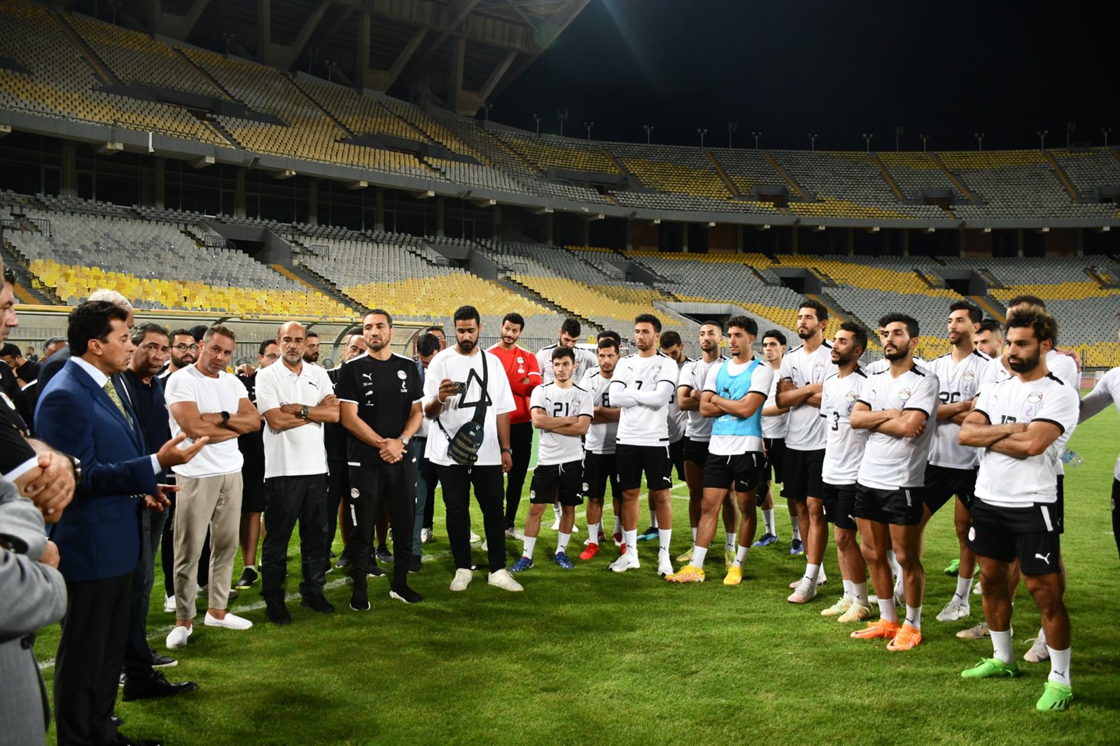 وزير الشباب والرياضة يزور منتخب مصر (1)