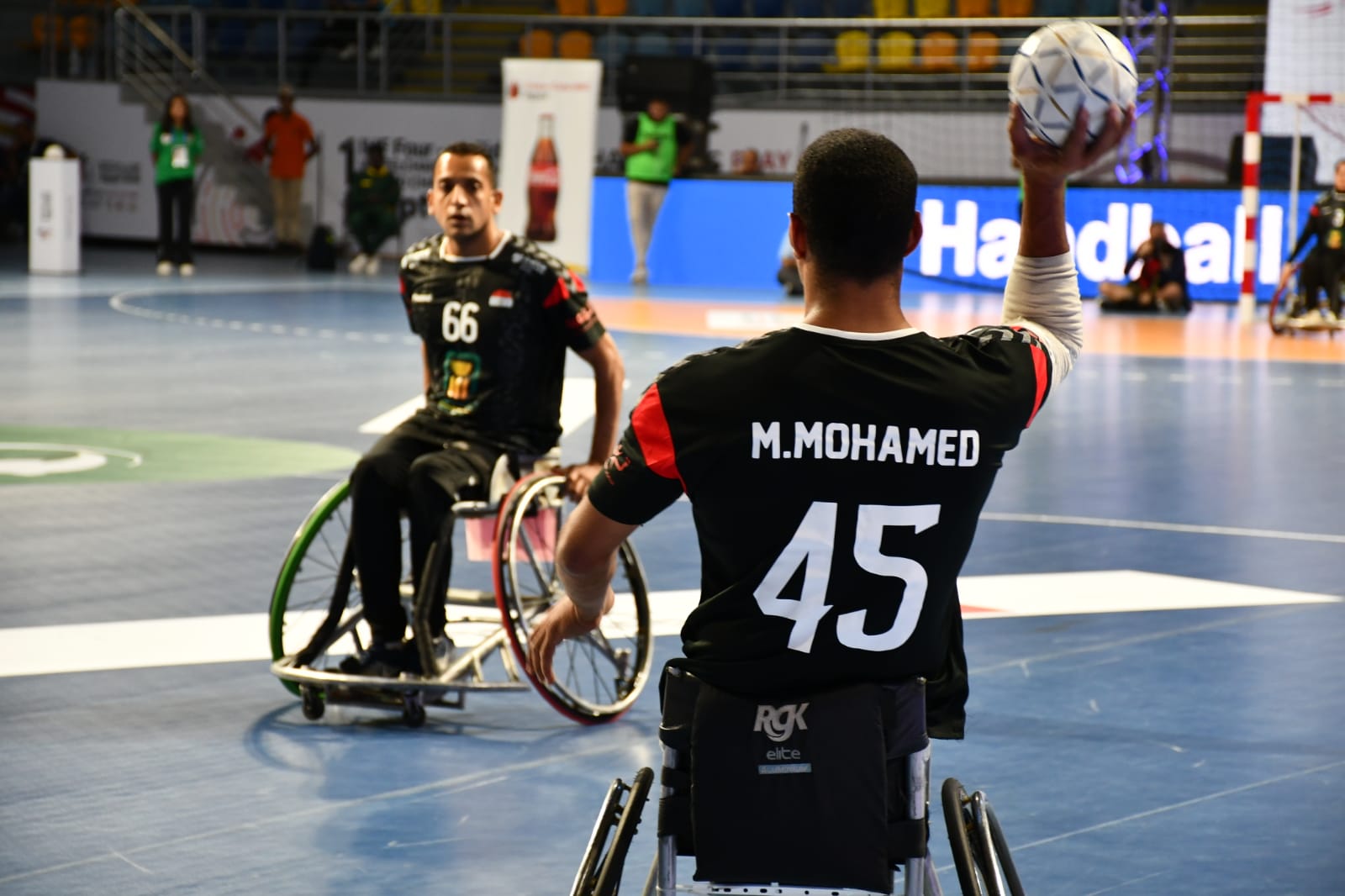 بطولة العالم للكراسي المتحركة لكرة اليد (38)