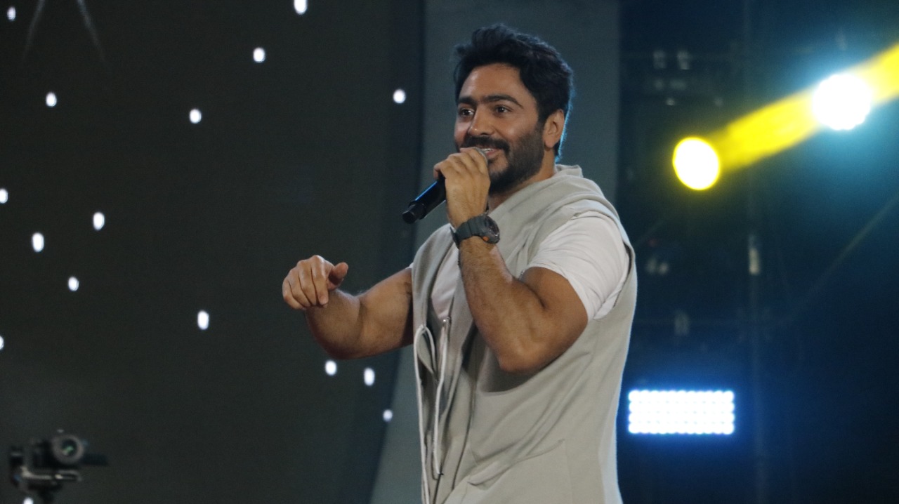 حفل تامر حسني بالإسكندرية (4)