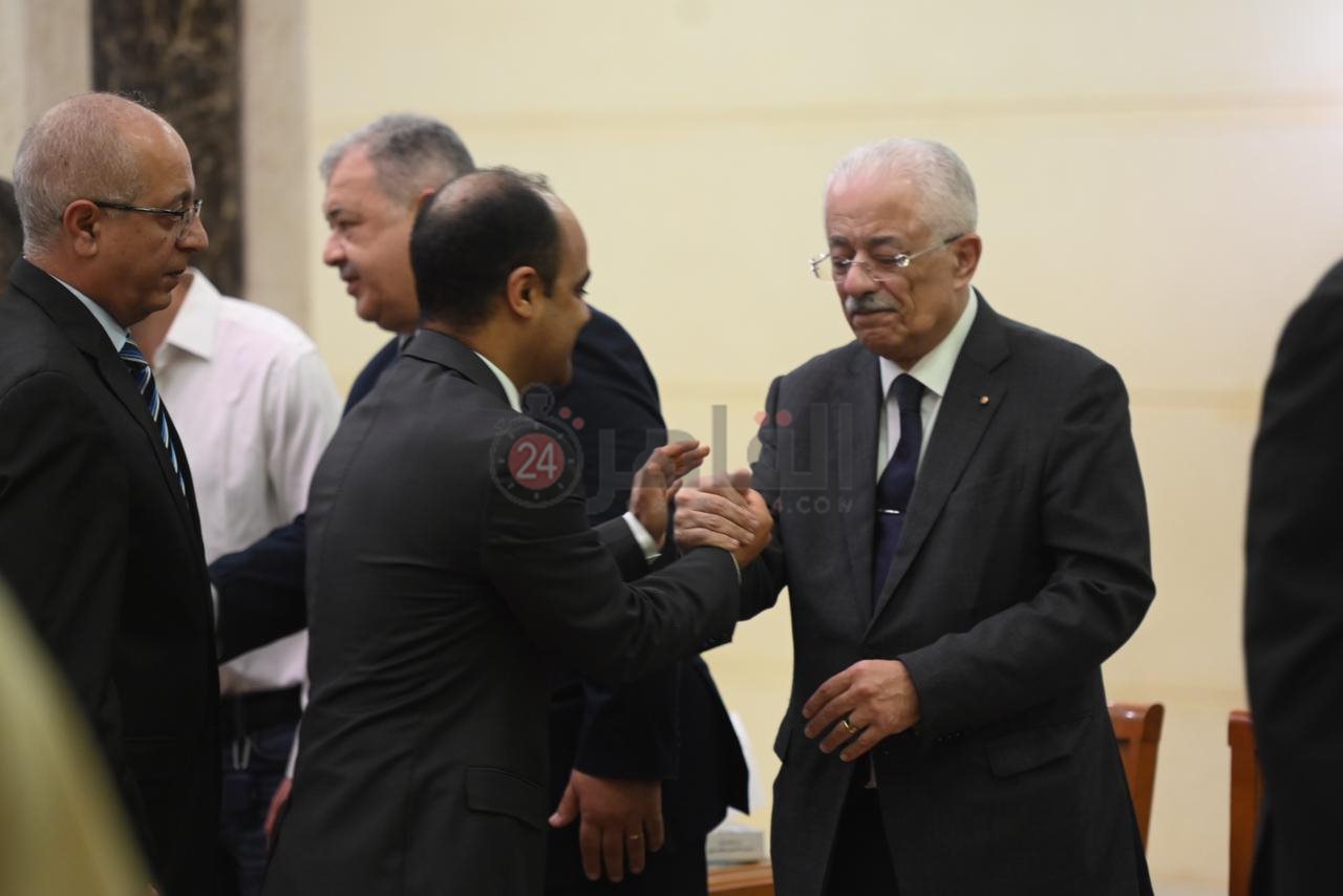 متحدث الحكومة مع طارق شوقي