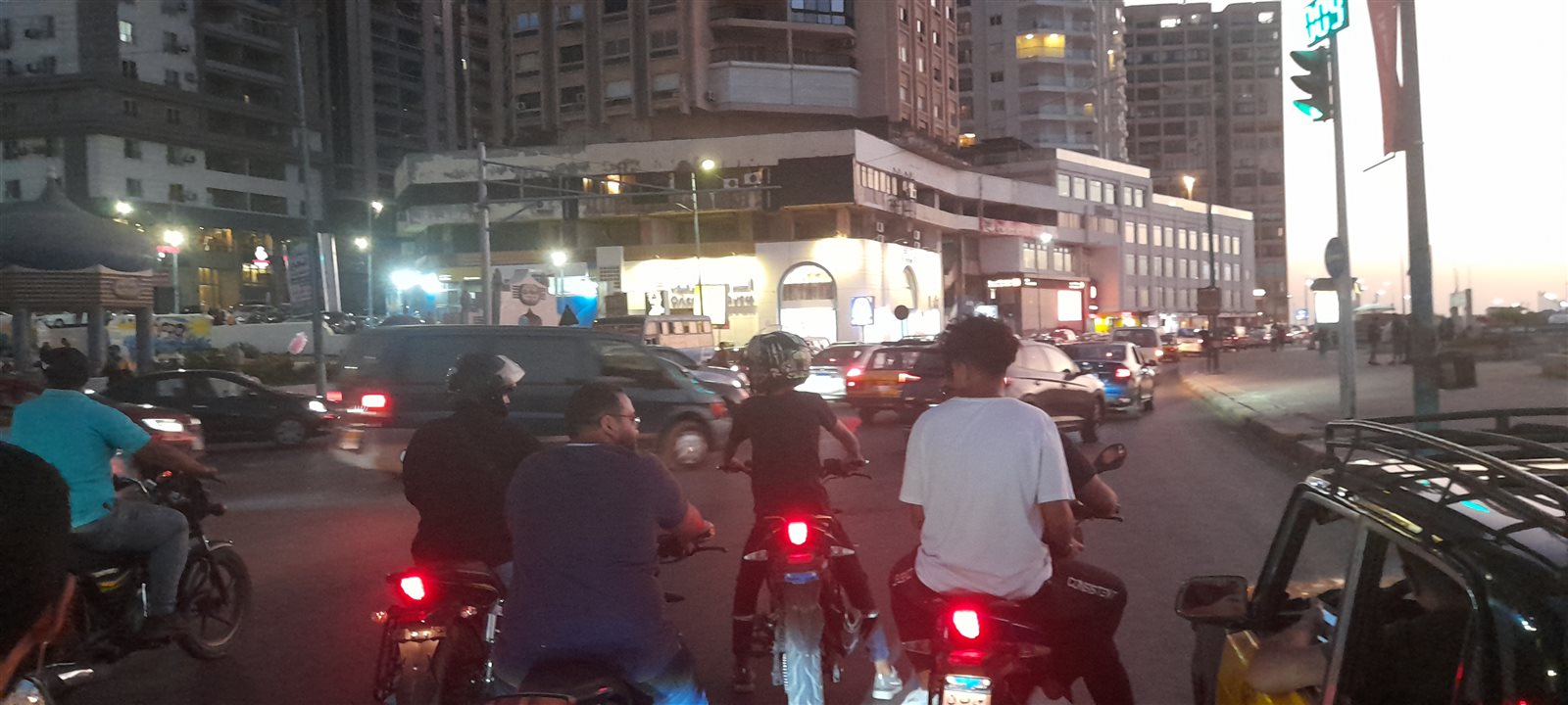 ٢٠٢٢٠٩٣٠_١٨٠٥٠١