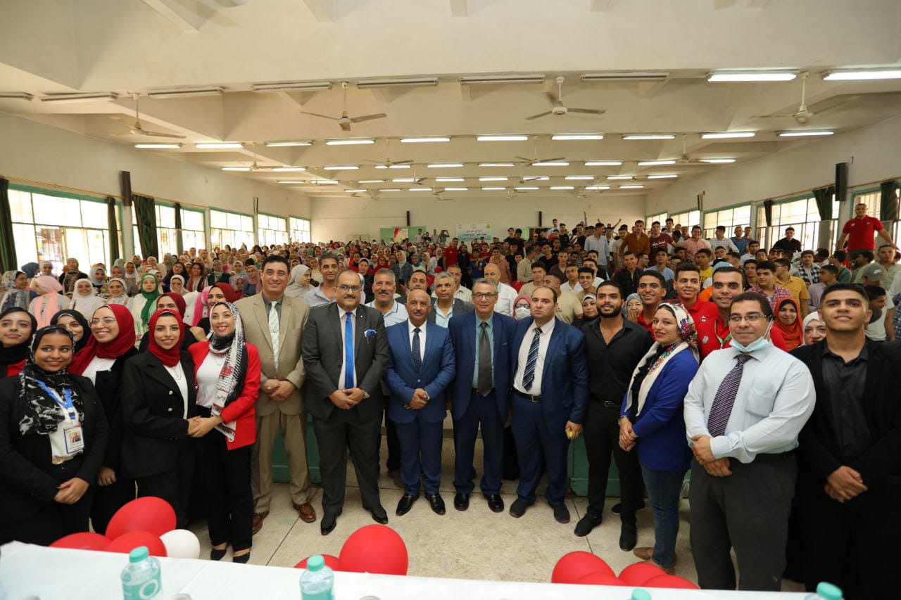 العام الدراسي الجديد في جامعة الزقازيق 05