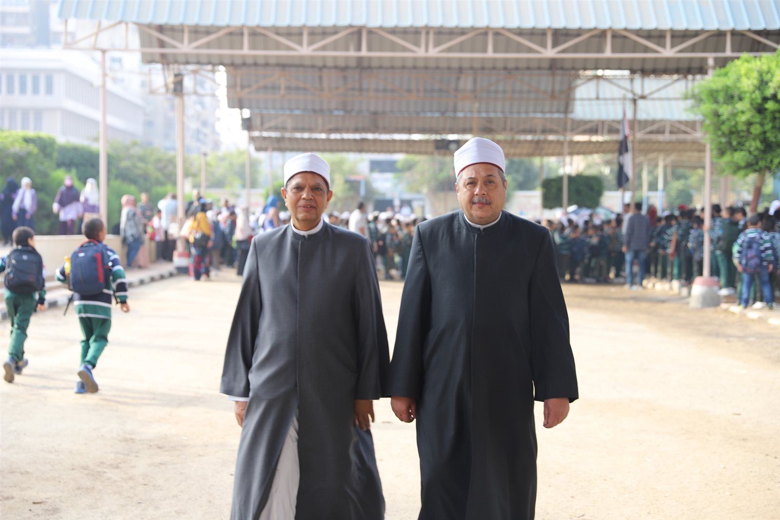     رئيس المعاهد الأزهرية ينفقد مجمع معاهد مدينة نصر 