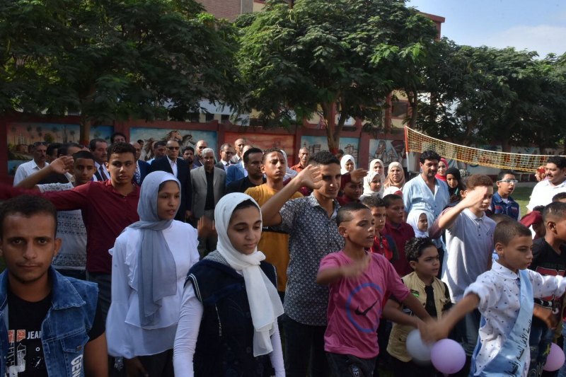 طلاب مدرسة الأمل