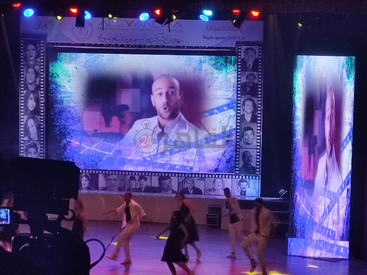 أوبرريت ضحكة من القلب (12)