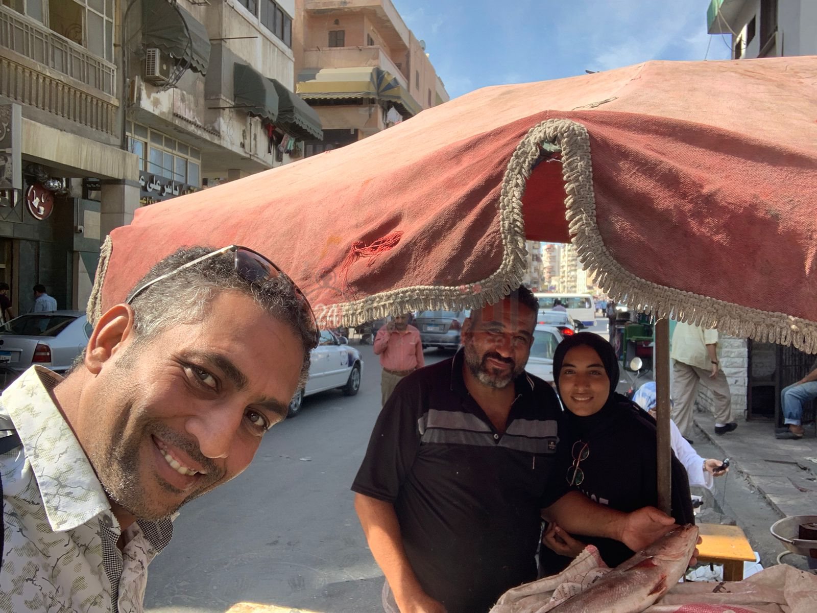 داليا بائعة الأسماك ببورسعيد ومحرر القاهرة 24