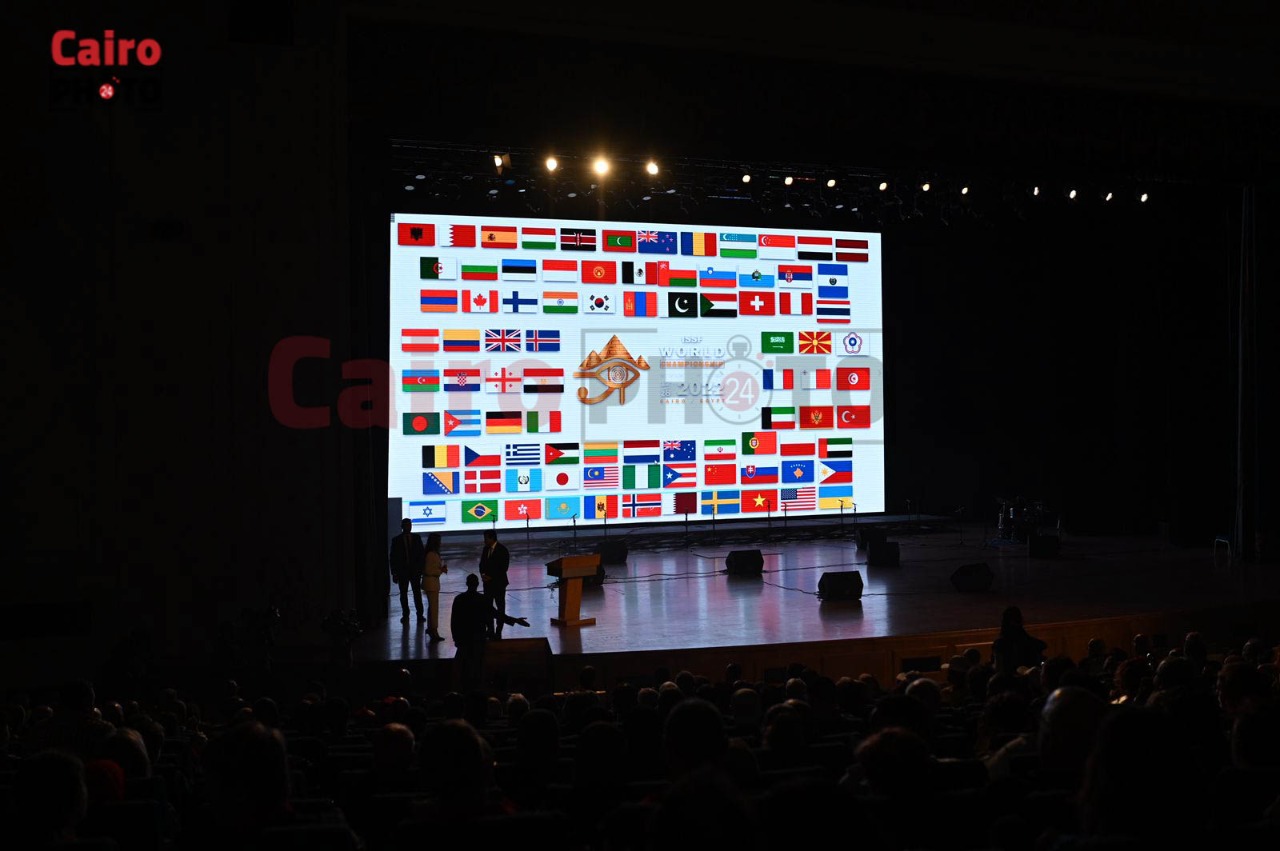 إنطلاق بطولة العالم لرماية المسدس والبندقية صور (21)