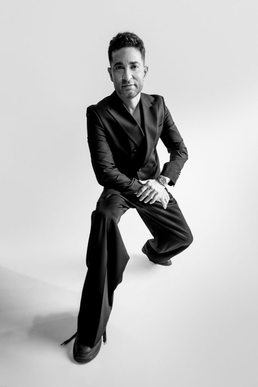 جلسة تصوير عمرو سعد (3)