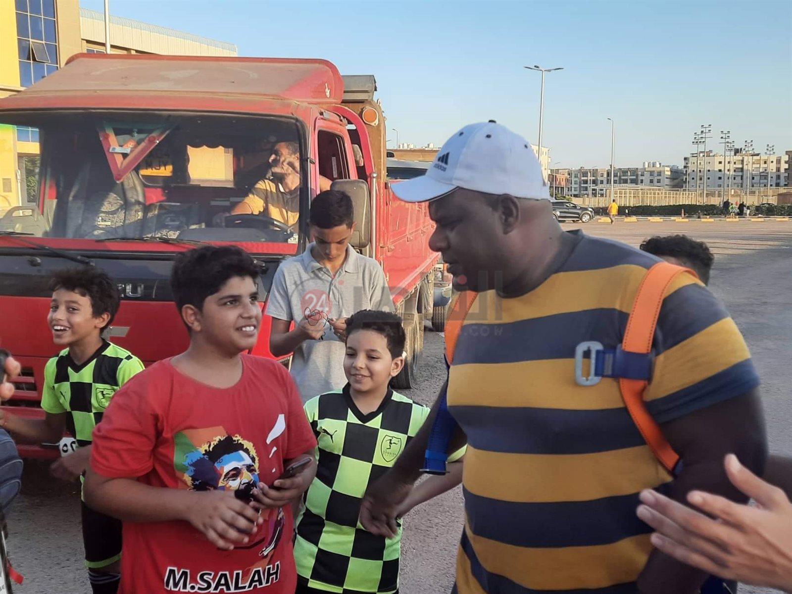 received_1165194574348807