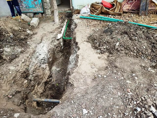 توصيل مياه للفئات الأكثر احتياجًا بالشرقية 04