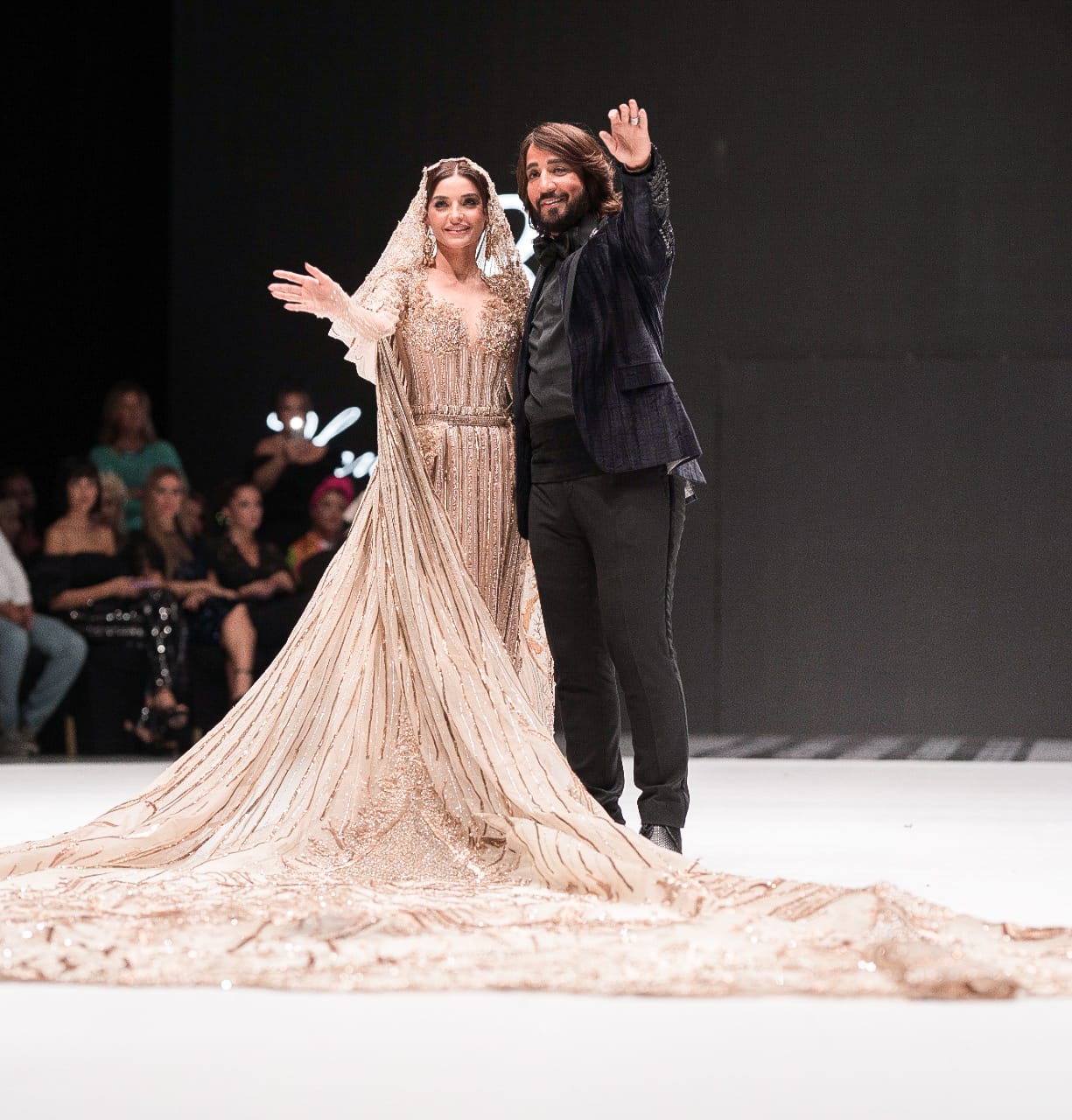 عرض أزياء هاني البحيري في دبي (3)