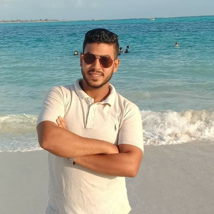 الشاب المتوفى