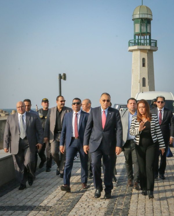 محافظا الشرقية ودمياط 04