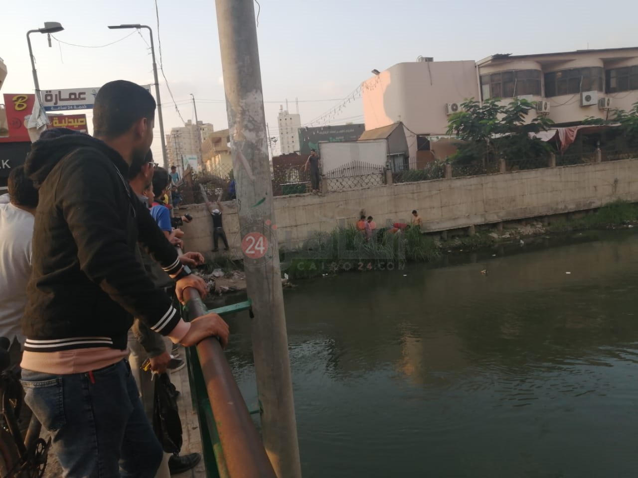 إنقاذ مسن حاول الانتحار في الشرقية 03