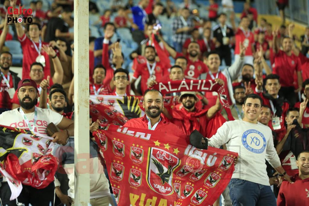 الأهلي والداخلية (4)