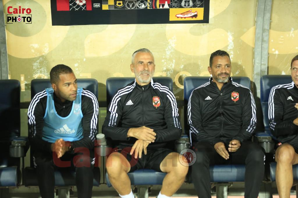 الأهلي والداخلية (24)