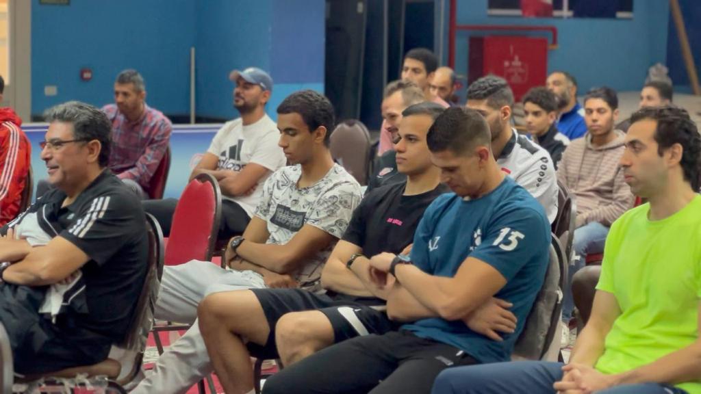 طائرة بتروجيت (13)