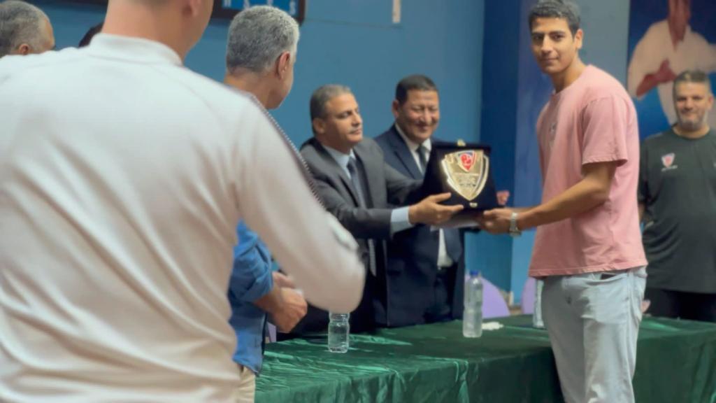 طائرة بتروجيت (16)