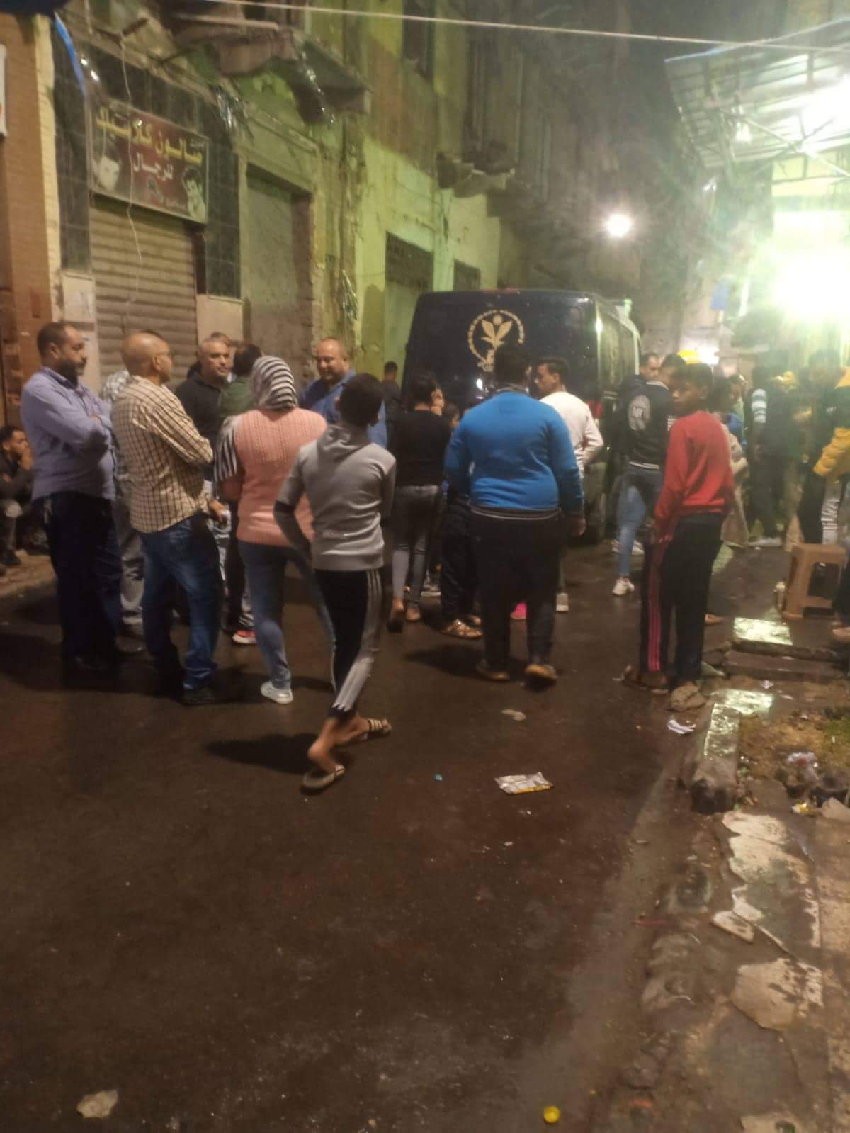 received_437242588374844