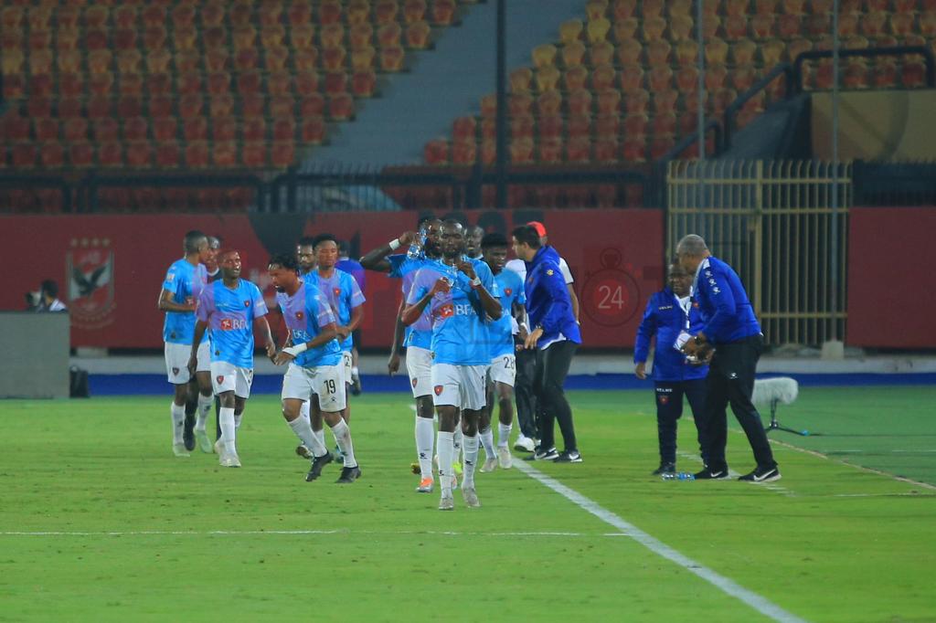 فيوتشر وأول أغسطس (9)