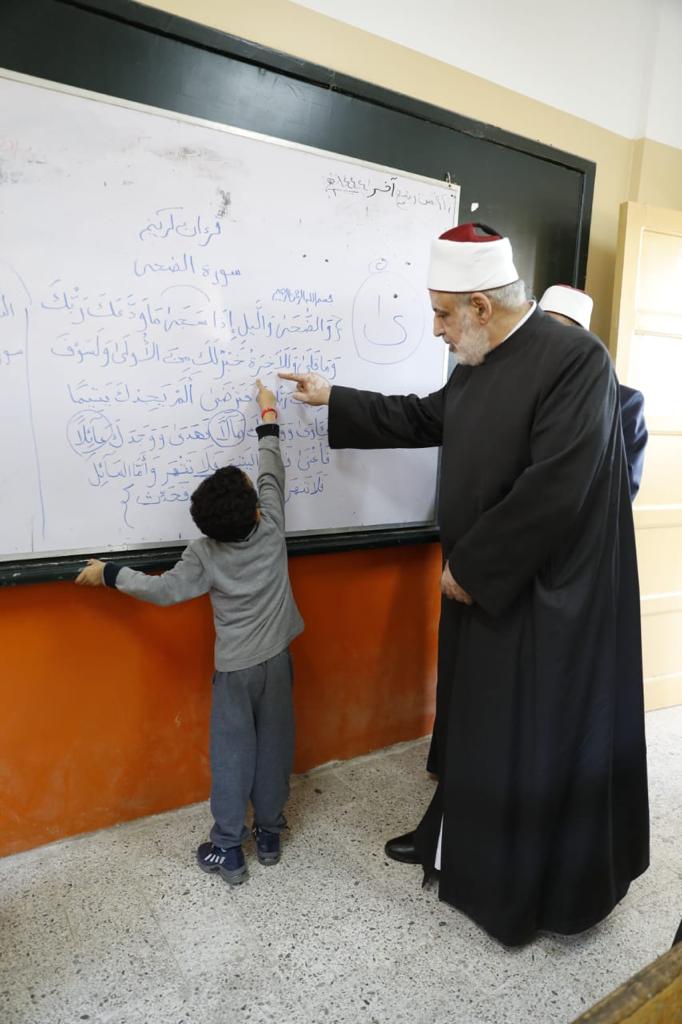 وكيل الأزهر يواصل جولته في صعيد مصر