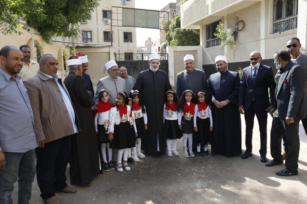 وكيل الأزهر يواصل جولته في صعيد مصر