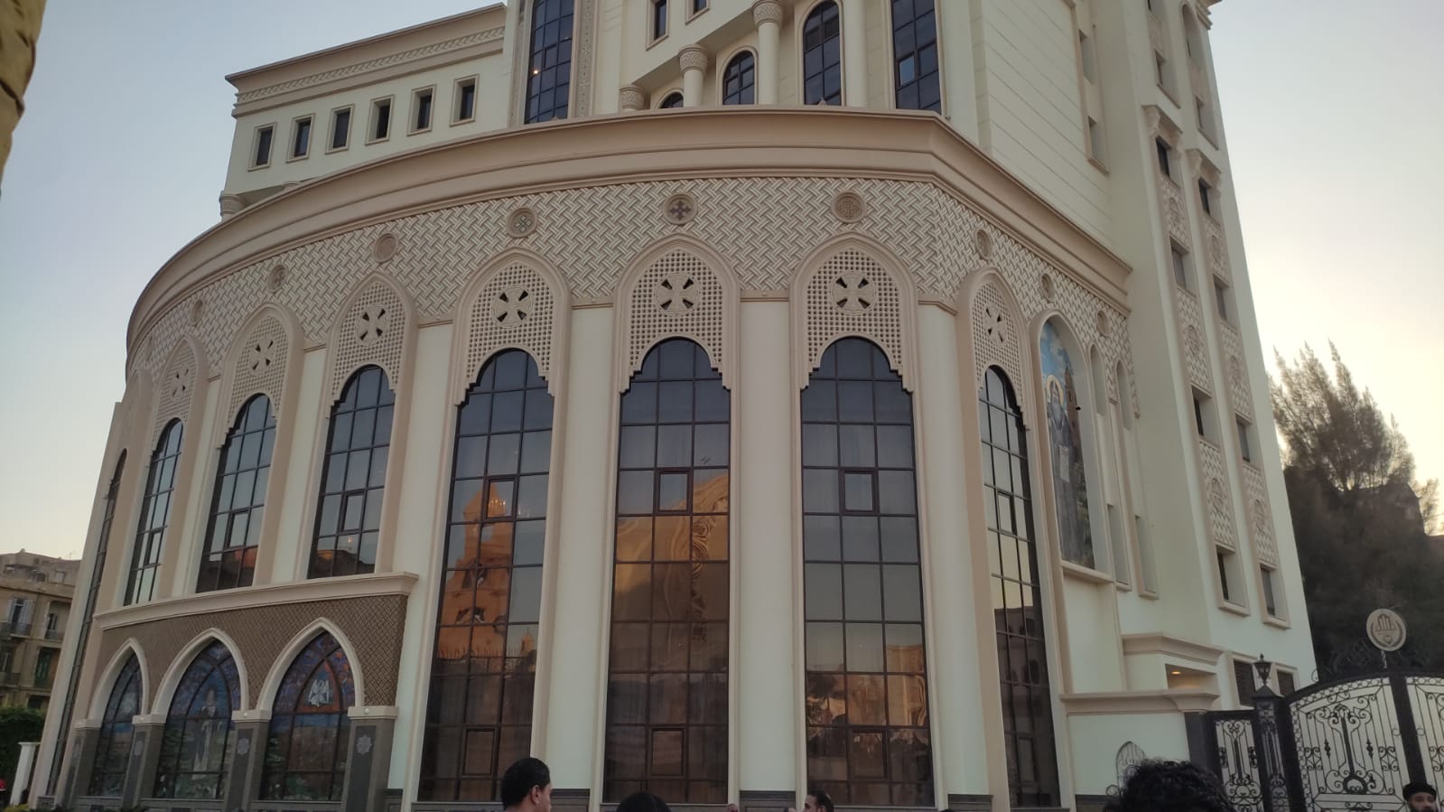 المبنى الإداري الجديد بالكتدرائية المرقسية بالعباسية