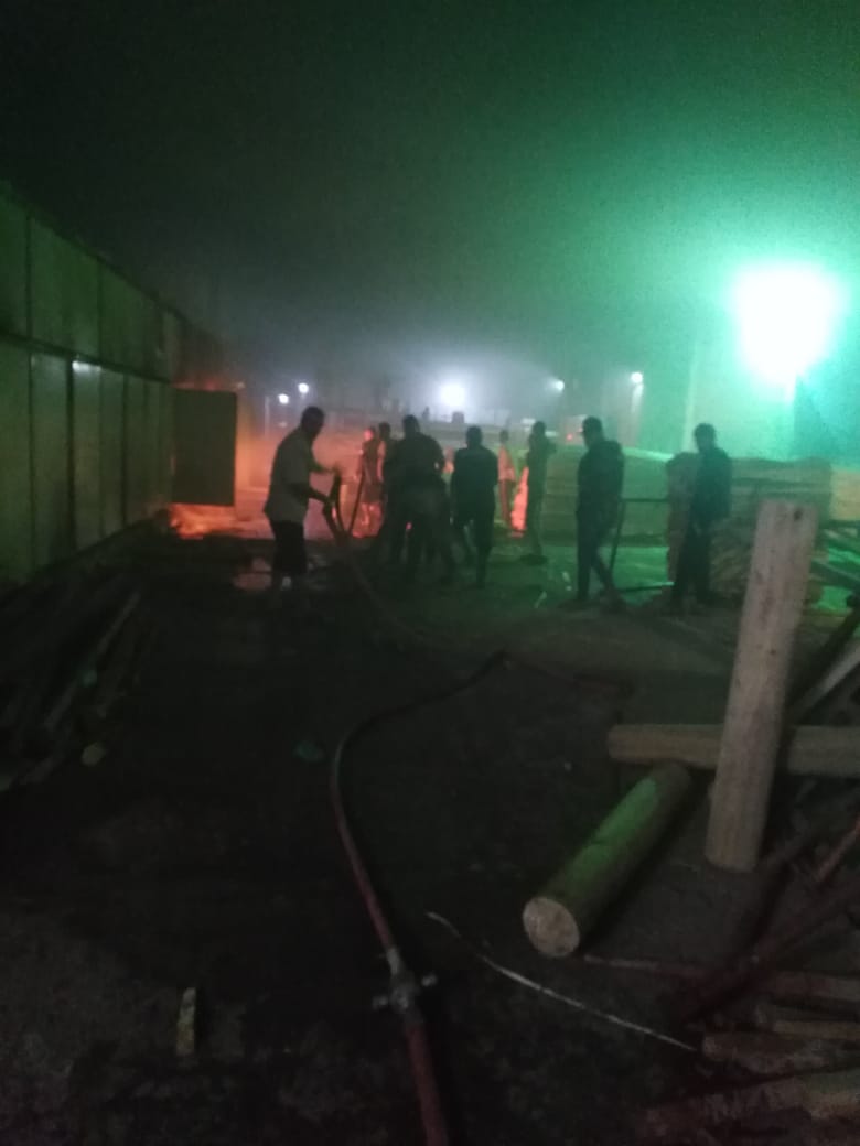 السيطرة على الحريق 02