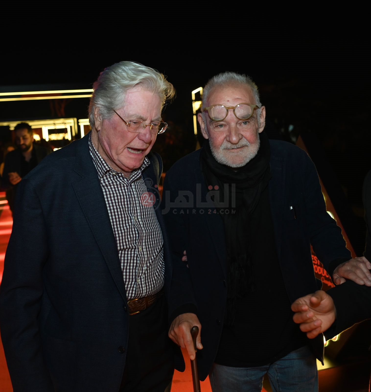 حسين فهمي والمخرج بيلا تار (4)