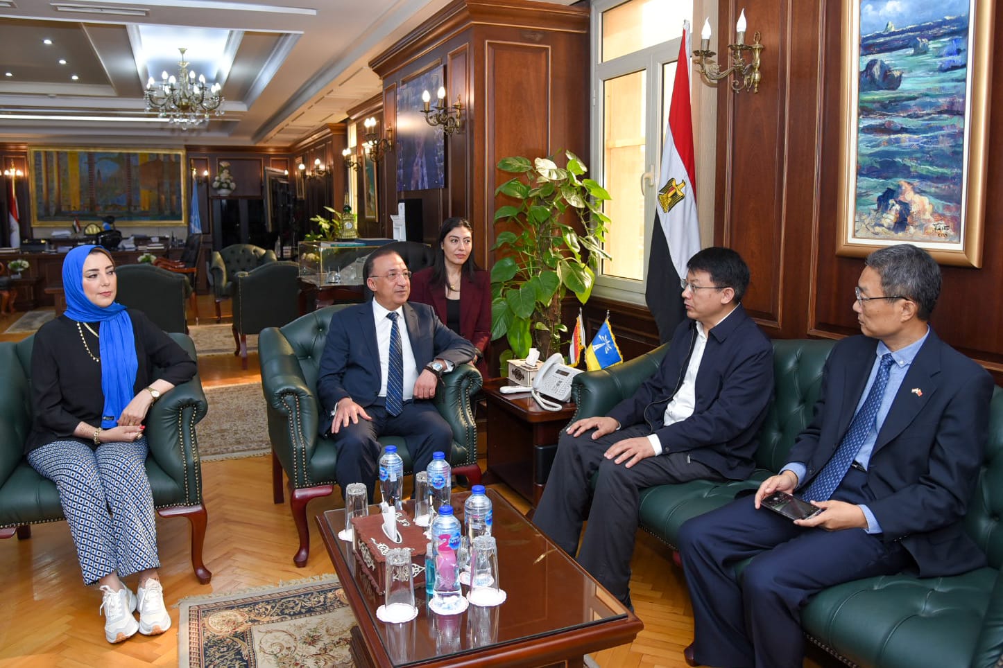 محافظ الإسكندرية يستقبل قنصل الصين