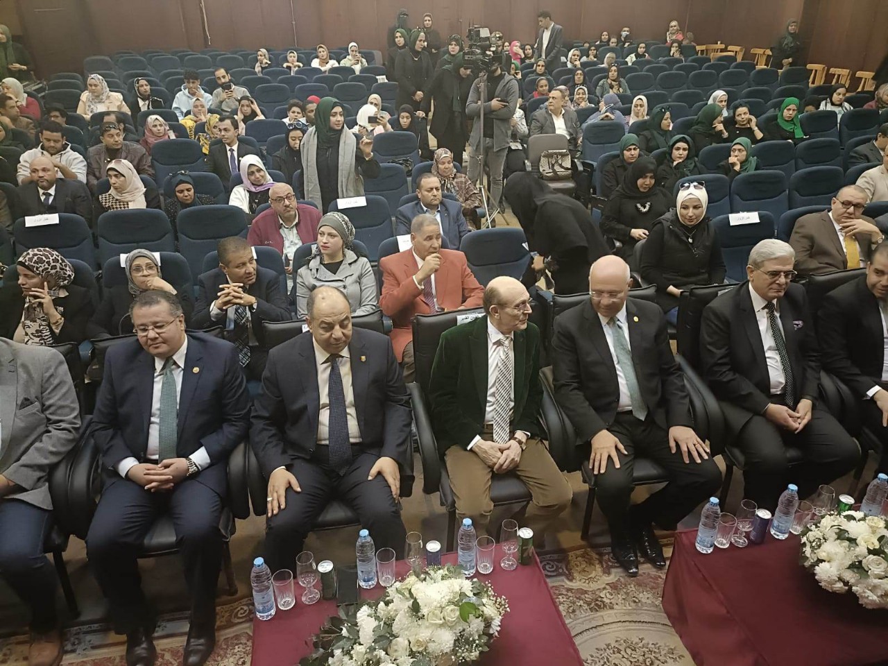 DA9E9717-9DF5-4CC6-99EB-5BBC11A68204