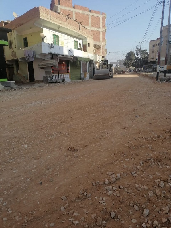 أعمال الرصف الجارية 03