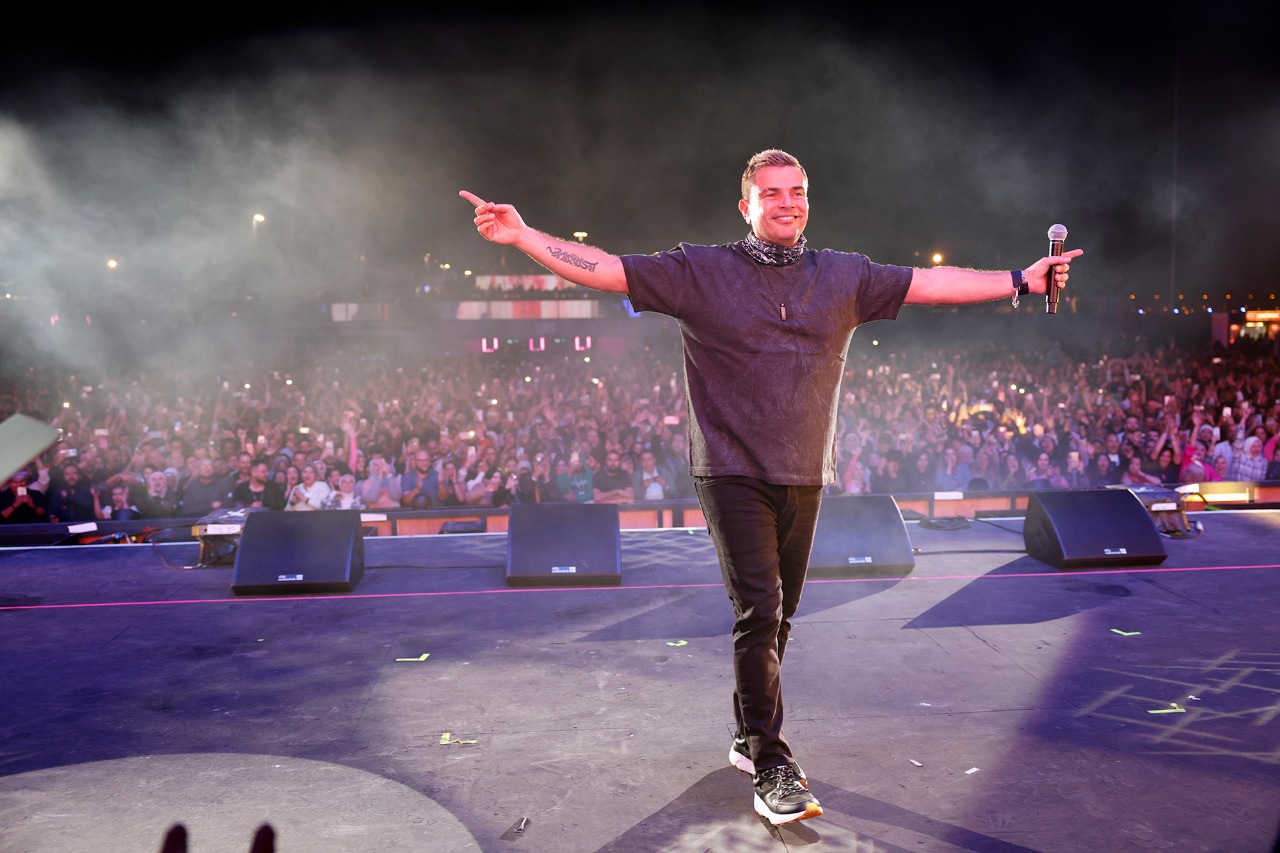 حفل عمرو دياب في مهرجان ميدل بيست بـ قطر (9)