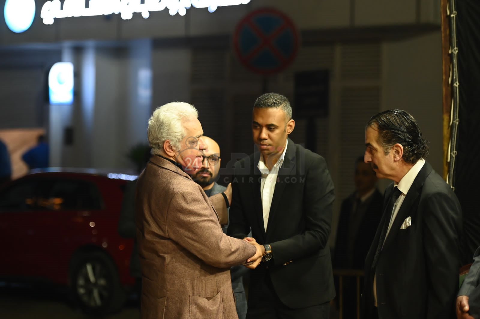 عزاء والدة الكاتب الصحفي محمود المملوك رئيس تحرير القاهرة 24 (3)