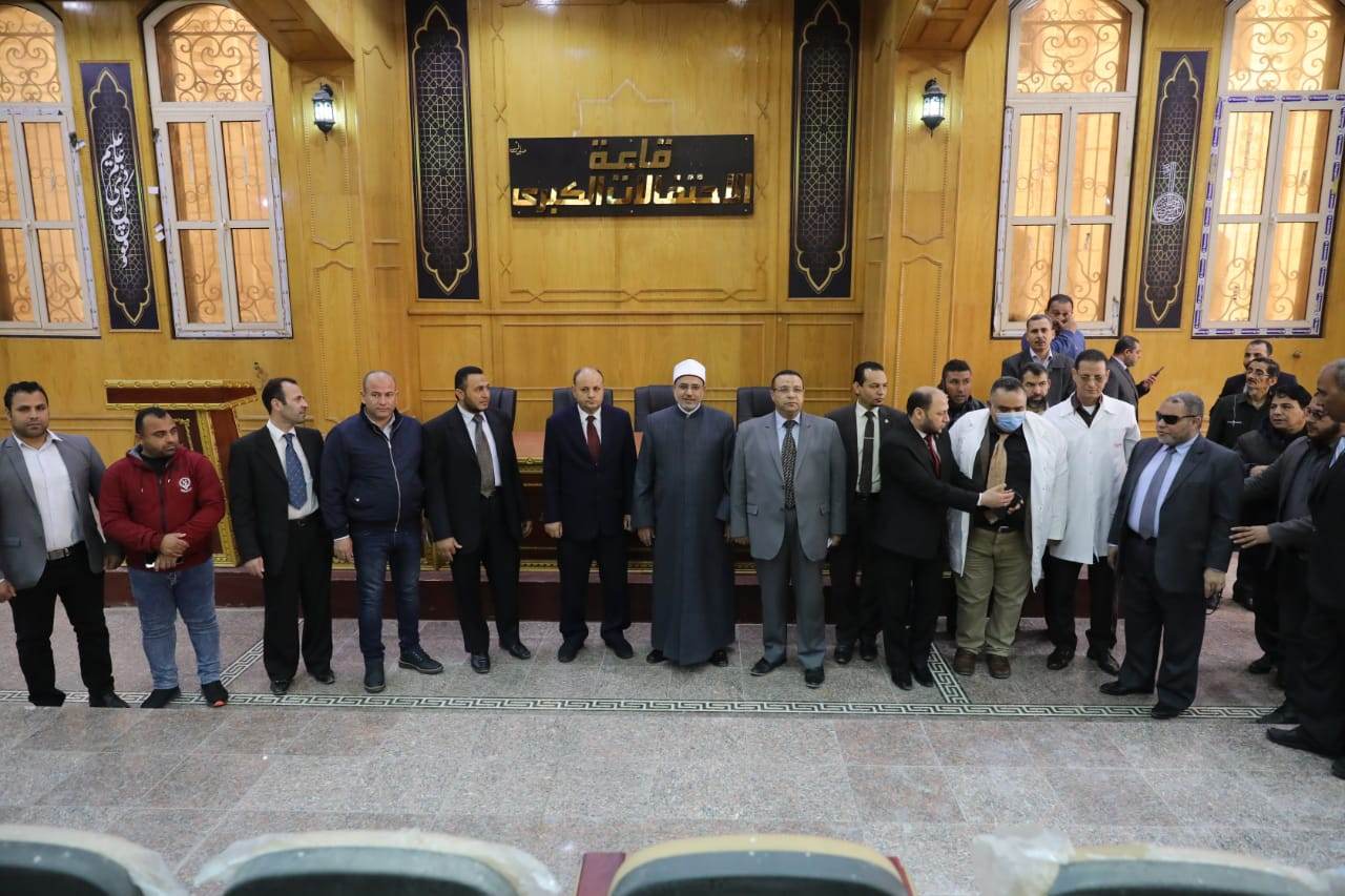 رئيس جامعة الأزهر يتفقد كلية أصول الدين والدعوة بالزقازيق