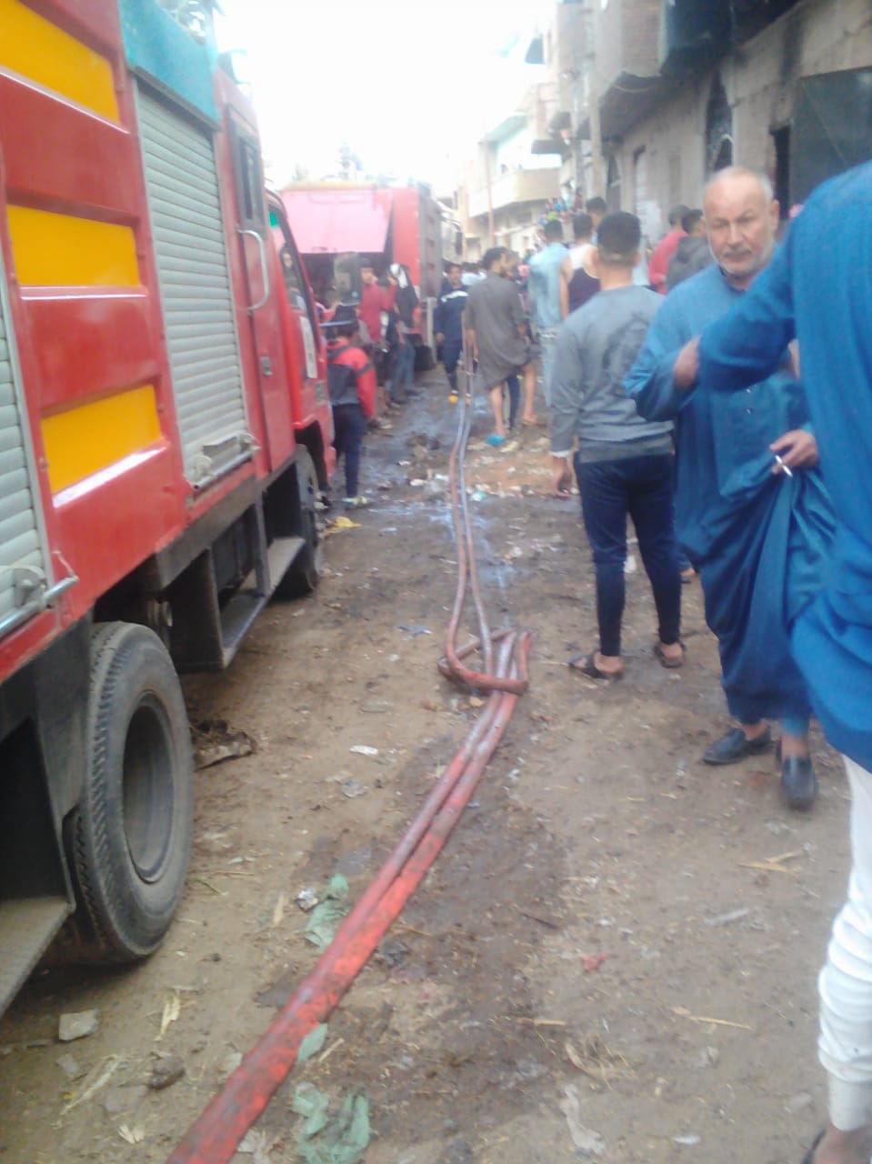 السيطرة على حريق بالشرقية 03