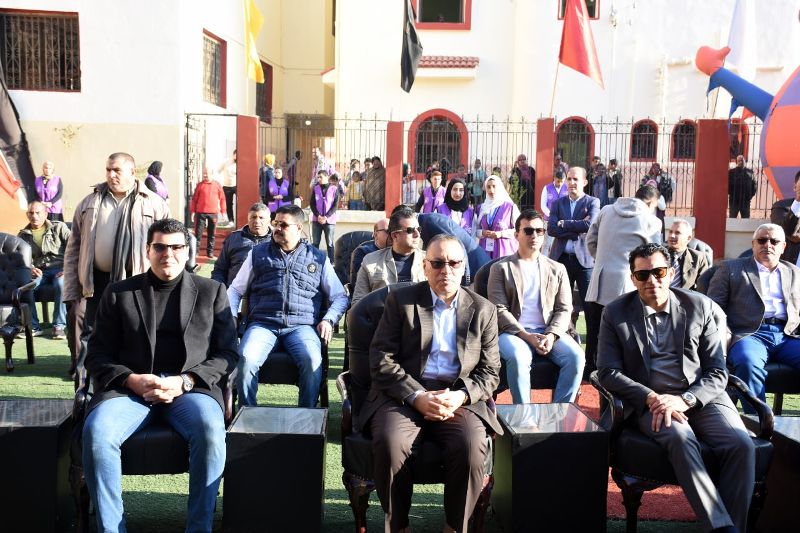 زيارة وزير الشباب والرياضة للشرقية 01