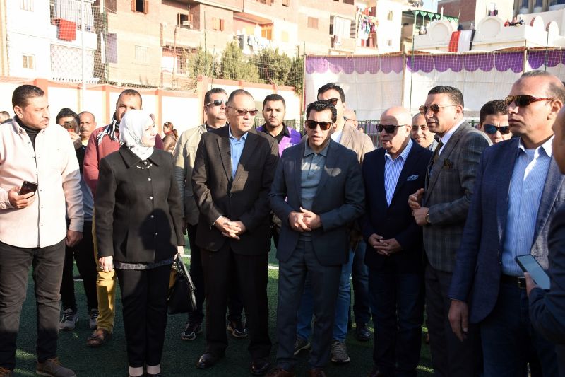 زيارة وزير الشباب والرياضة للشرقية 02