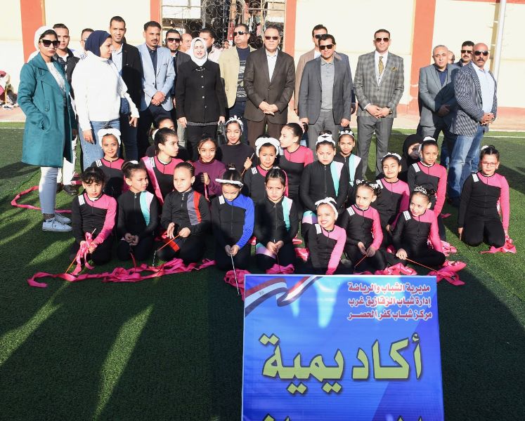 زيارة وزير الشباب والرياضة للشرقية 08