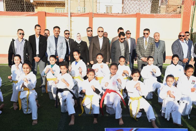 زيارة وزير الشباب والرياضة للشرقية 09