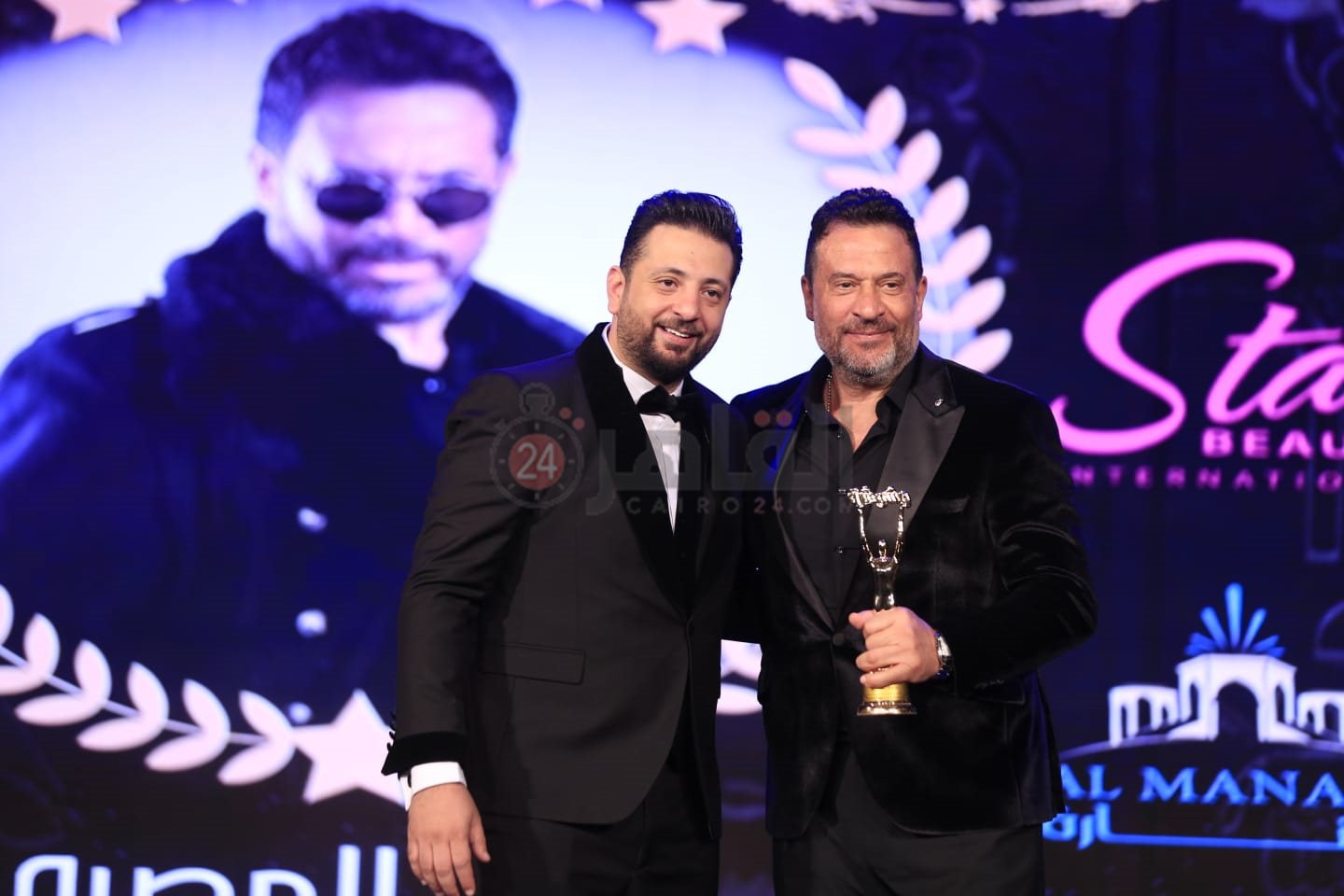 تكريم نجوم الفن في حفل توزيع جوائز وشوشة للأفضل 2022 (10)