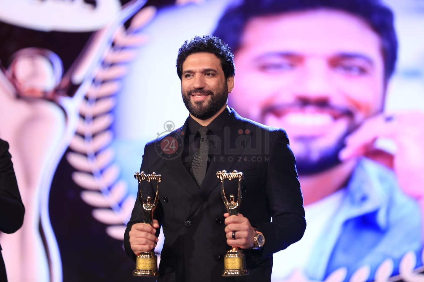 تكريم نجوم الفن في حفل توزيع جوائز وشوشة للأفضل 2022 (12)