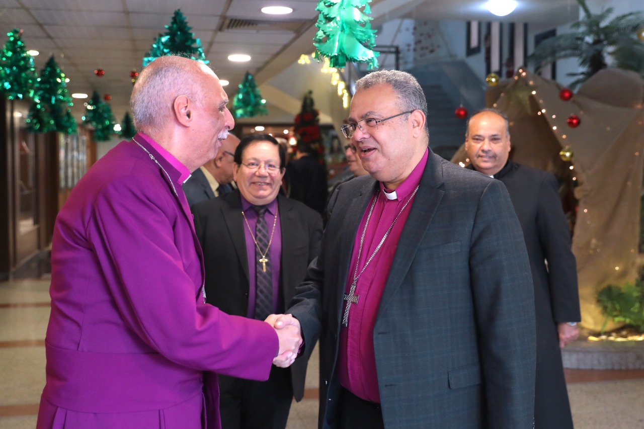 وفد من قيادات الكنيسة الأسقفية