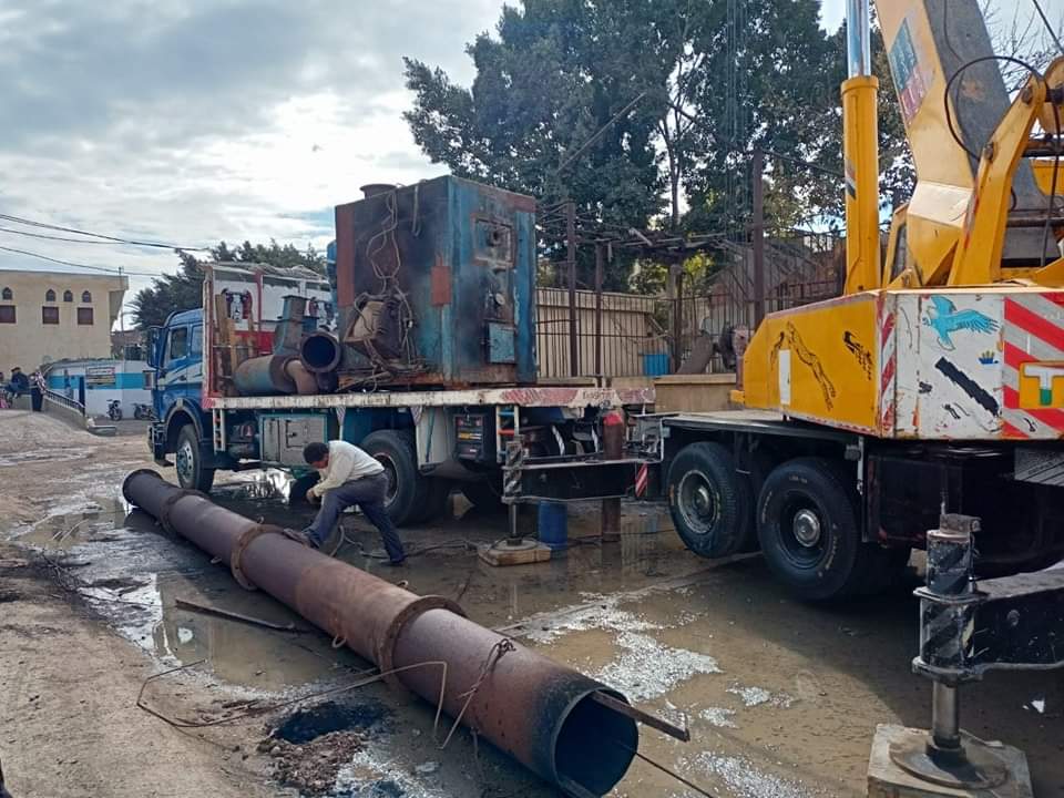 نقل محرقة النفايات الطبية من مستشفى أولاد صقر المركزي 01