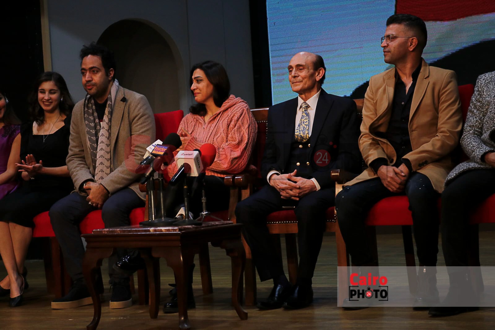 محمد صبحي من الؤتمر الصحفي الخاص بمسرحية عيلة اتعملها بلوك (2)