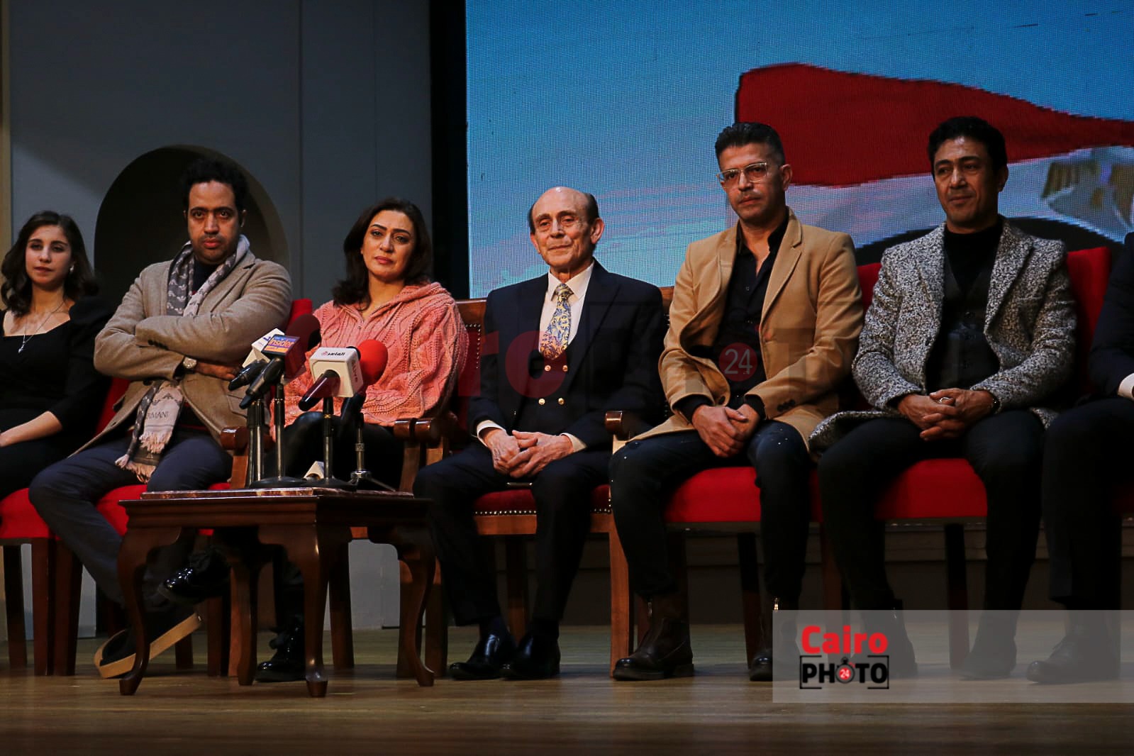 محمد صبحي من الؤتمر الصحفي الخاص بمسرحية عيلة اتعملها بلوك (7)