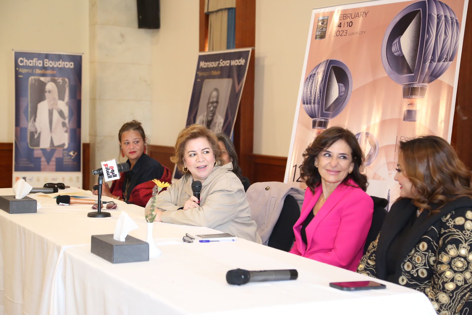 ندوة نساء في المشهدة السينمائي بمهرجان الأقصر للسينما الأفريقية (16)