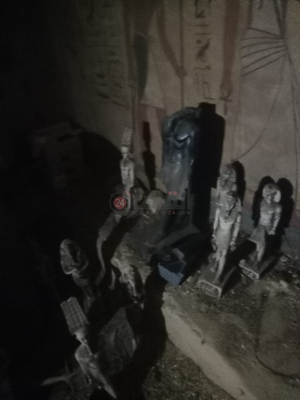 المقبرة المزيفة